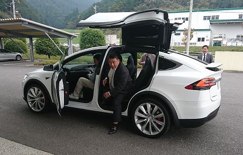 20171107_otis_tesra.jpg(46570 byte)